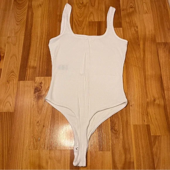 NWOT GARAGE | Ribbed Bodysuit - Picture 2 of 6
